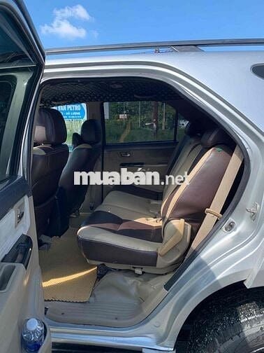 Toyota Fortuner 2016 2.5G - 180000 km