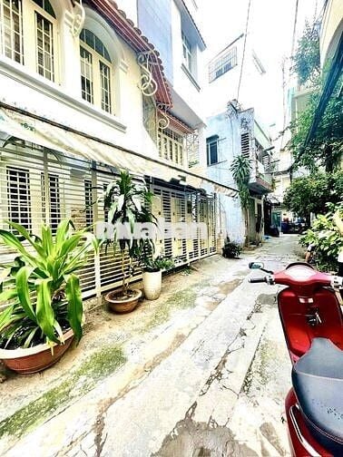 NGUYỄN VĂN TRỖI P15 PN - 2 MẶT HẺM 4m - NHÀ 6 TẦNG 70m2 - CHỈ 13.68 TI