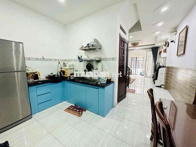 CHỈ 6.65..T CÓ NHÀ ĐẸP -HXH RỘNG- CẠNH CHỢ TÂN HƯƠNG-DTSD 173..m2