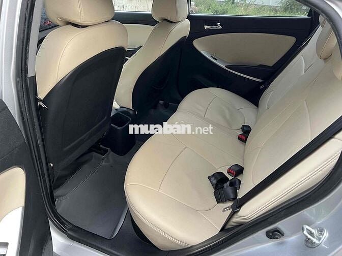 Cần bán Hyundai Accent 2012 1.4 MT (xe nhập Hàn)