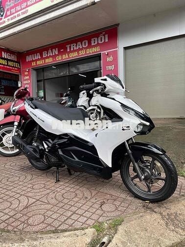 🌟Bán AirBlade.2022.125Fi.trắng đen chính chủ zin 🌟