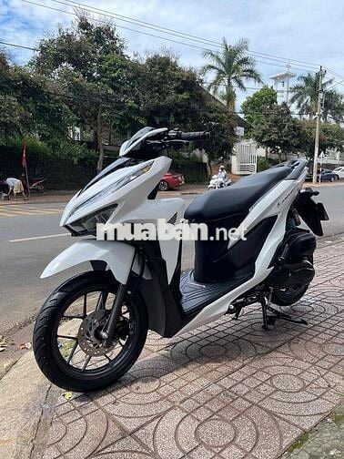 🌟Bán VARIO.125.2022.trắng đen chính chủ zin êm🌟