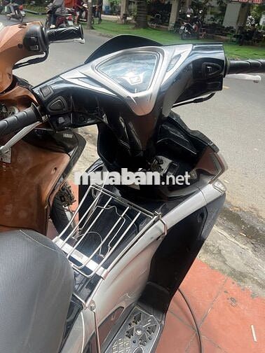 Honda Airblade 2011 Máy còn rất Êm