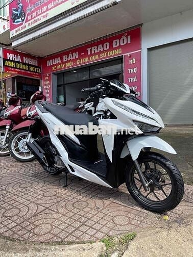 🌟Bán VARIO.125.2022.trắng đen chính chủ zin êm🌟