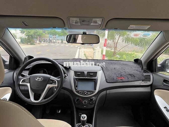 Cần bán Hyundai Accent 2012 1.4 MT (xe nhập Hàn)