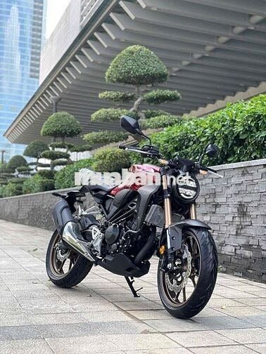 Honda CB 300R