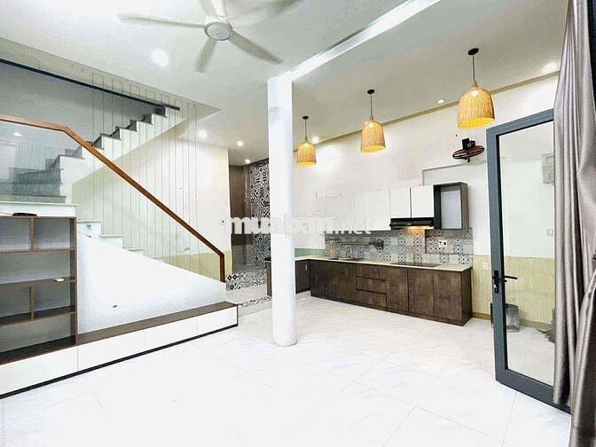 Cần bán nhà mặt tiền đường 7.5m Lê Ngô Cát, Trung Tâm Thành Phố