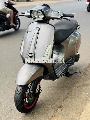 Vesspa 150cc /2021 ( Bao tên chinh chu bs đep )