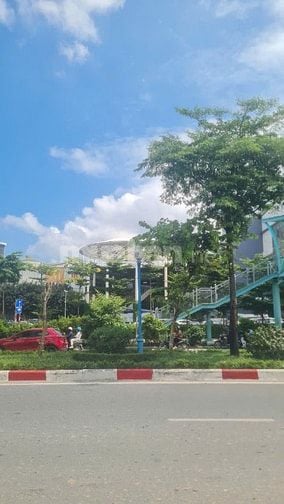 Cần bán 35m2 mặt tiền 5m ngõ 206 Cổ Linh Long Biên