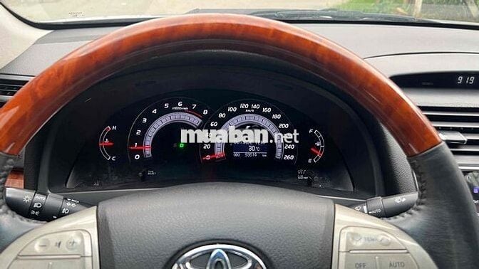 Toyota Camry 2011 3.5Q - 93614 km