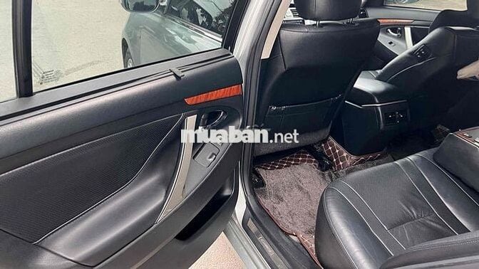 Toyota Camry 2011 3.5Q - 93614 km