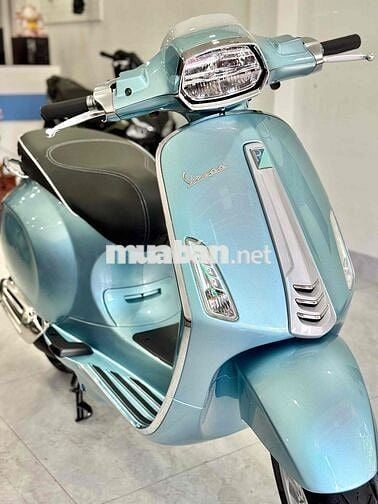 Vespa iget Xanh Băng - Phố Zin B2