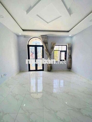CHÍNH CHỦ CẦN BÁN GẤP CĂN NHÀ 65m2, 1 Trệt 2 Lầu, SỔ HỒNG RIÊNG, HXH