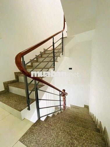 Cần ra gấp nhà Đ. Ngô Tất Tố phường 21 Bình Thạnh. Giá 3 tỷ 750 triệu.