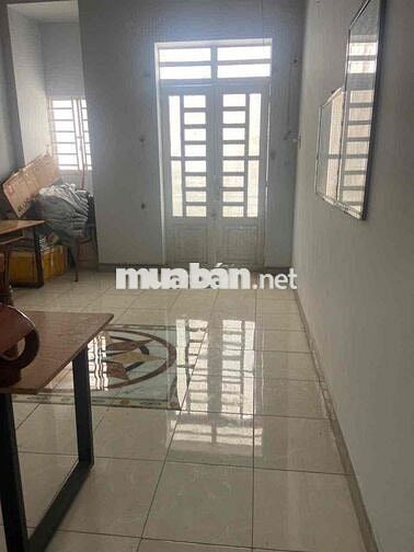 HÀNG KÍN 2 TẦNG NHÀ ĐẸP HẺM XE HƠI SÁT MẶT TIỀN TRẦN THỊ BỐC , GIÁ RE
