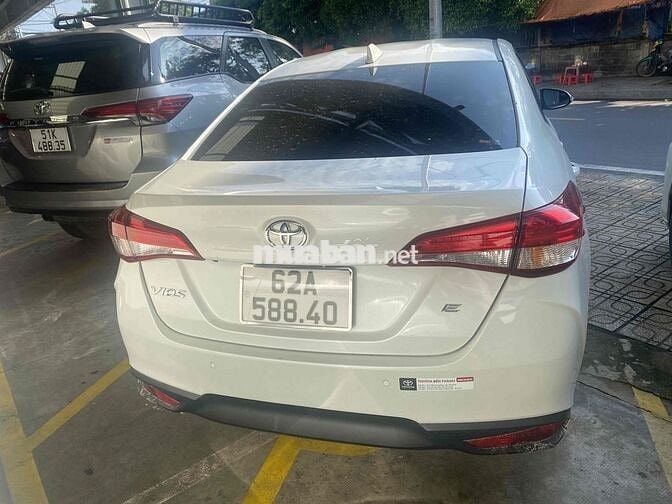 Toyota Vios 2025 E CVT - tiết kiệm 50 vs mới