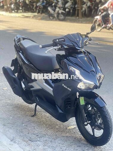AB 2025 đen bóng zin chạy 3000km áo dán keo đẹp