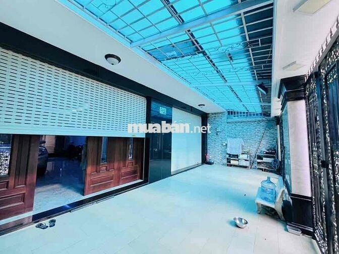 Gấp bán,  Quá Rẻ, Diện tích lớn 240m2 ( 10m x 24m )
