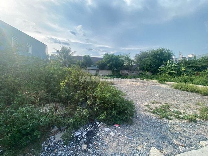 BÁN ĐẤT ĐẸP GIÁ TỐT – ĐƯỜNG NGUYỄN THỊ TÚ NH 80% Full Thổ cư LG