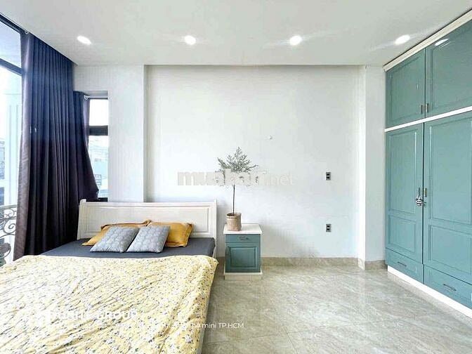 CĂN HỘ THANG MÁY BAN CÔNG FULL NỘI THẤT NGAY PHỐ ẨM THỰC PHÚ NHUẬN