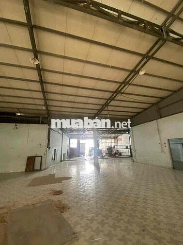 cho thuê kho xưởng 800m2 sạch sẽ