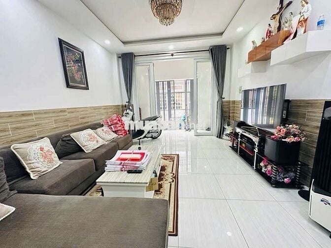 BÁN NHÀ LÊ THÚC HOẠCH, 50M2, 4 TẦNG BTCT, HẺM XE HƠI, GIÁ 6,6 TỶ