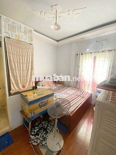 Tân Phú. Nhà 2 tầng, Cạnh chợ Tân Hương,HXH. Dt: 96m2, Chỉ 7 tỷ hơn