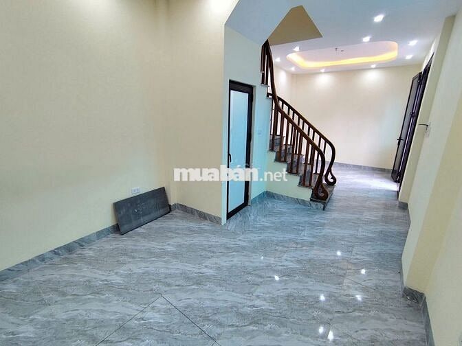 Nhà Yên Nghĩa mới Đồng Mai trong đê SD33m2*4Tầng Giá 3.45 Tỷ CTL