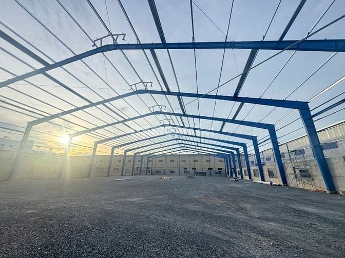 Nhận xây xưởng theo yêu cầu kho xưởng 10.000m2 , KCN Bến Lức, Long An 