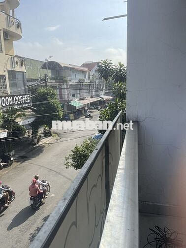 Cho thuê phòng/Mặt bằng Lầu 1 sạch đẹp đường xe tải giá rẻ