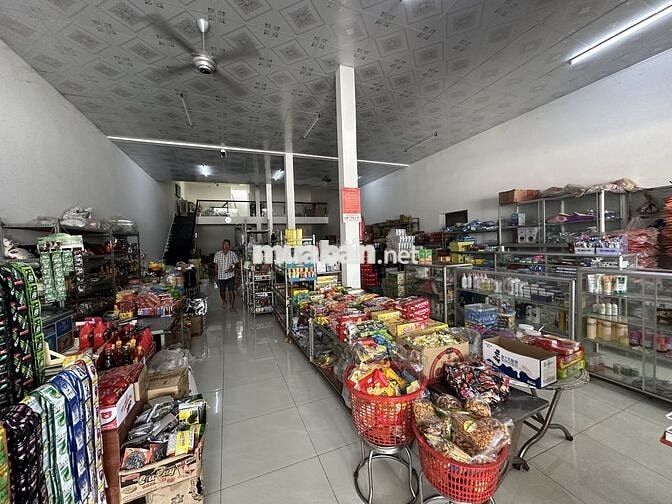 Mặt bằng kinh doanh 300m2 Hội Nghĩa, Tân Uyên