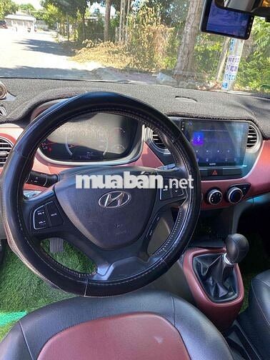 Hyundai Grand i10 2018 Sedan 1.2 MT - 90000 km