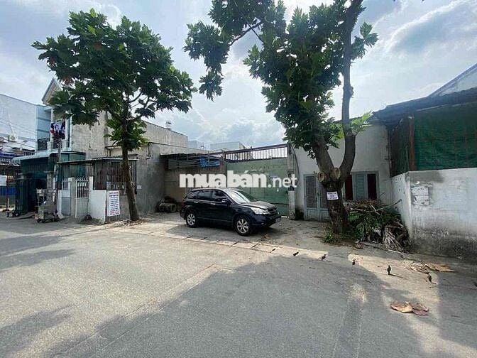 cho thuê kho xưởng 800m2 sạch sẽ