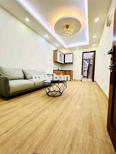 Bán nhà tập thể phố Lê Gia Định oto đỗ cửa nhà đẹp 2 thoáng ở ngay 80m