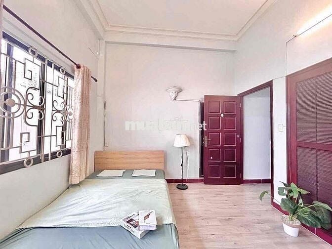 ☪️Ở 4 Người Vô Tư🌹1PK 1PN Balcony🌹Hầm Xe Rộng🌹Gần Sân Bay🌹Full NT ☪️