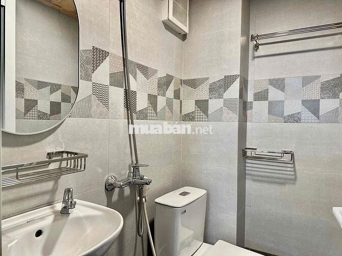 CHO THUÊ PHÒNG TRỌ TRẦN VĂN ĐANG QUẬN 3, CÓ THANG MÁY FULL NỘI THẤT
