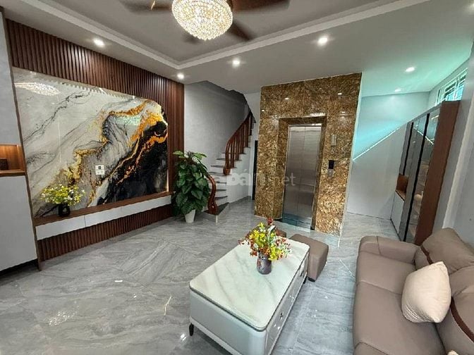 HIẾM! PHẢI THẬT NHANH, BÁN CĂN 6T THANG MÁY B.TỪ LIÊM, DT 36M2, MT 5M