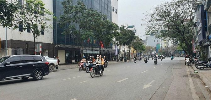 BÁN NHÀ MẶT PHỐ NGUYỄN THÁI HỌC - BA ĐÌNH, 250M2 × 3T, MT 7M, 110 TỶ