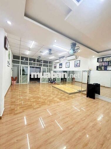 Cho thuê mặt bằng kinh doanh hoặc để ở 65m2 gần chợ Tân Bình,Dĩ An