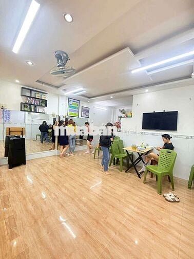 Cho thuê mặt bằng kinh doanh hoặc để ở 65m2 gần chợ Tân Bình,Dĩ An