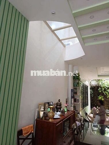 Bán Nhà Khu Tên Lửa Gần Nhà Thờ Phao Lô Dt 5x19. 4 Tấm Giá 13,5 Tỷ