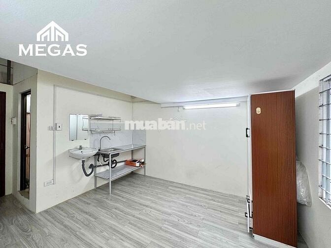 CHO THUÊ CĂN HỘ DUPLEX CỬA SỔ, 29m2 - NGAY CƯ XÁ ĐÔ THÀNH QUẬN 3