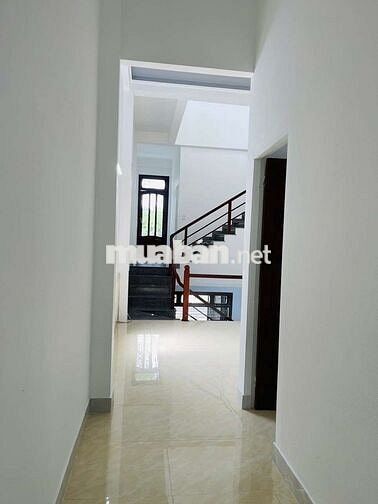 Cho thuê nhà 2,5 tầng kiên cố gần cầu Nguyễn Tri Phương, hòa xuân