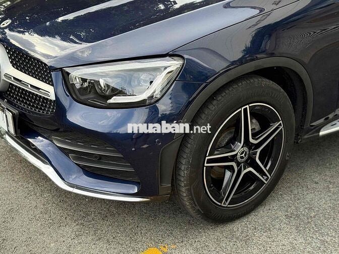 Mercedes Benz GLC 2021 300 4MATIC - 60000 km