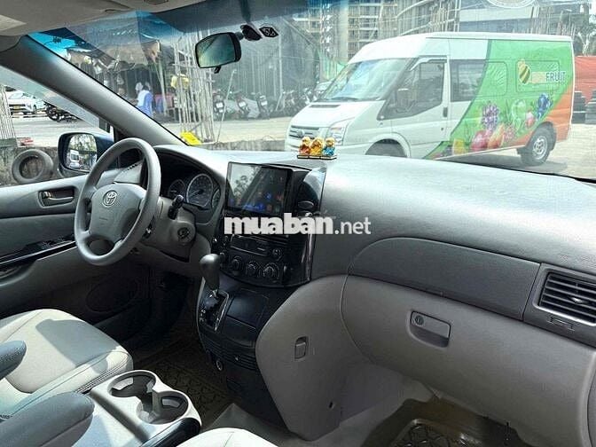 Toyota Sienna 2003 - 80000 km