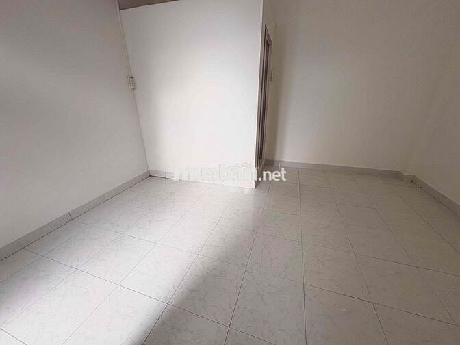 Cho Thuê Nhà Nguyên Căn 1 Trệt 2 Lầu 3WC ở đường Nguyễn Thái Bình