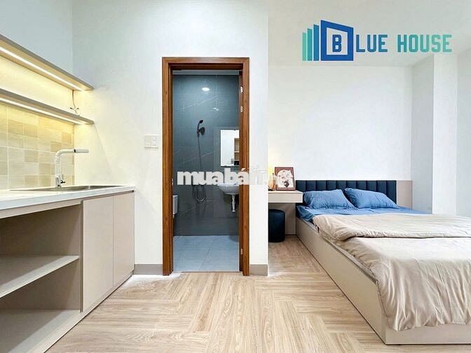 Căn hộ full nội thất ban công lớn thoáng mát Trần Hưng Đạo Quận 5