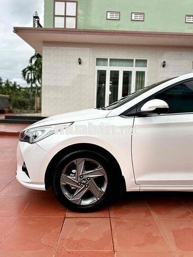 Huyndai Accent bản Full Cửa Nóc 2021 - 38000 km