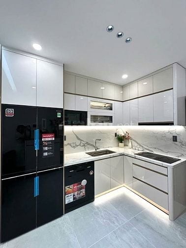 1 TỶ 95 - 2PN , SỔ HỒNG SANG TÊN , VAY GÓP DÀI HẠN ,48M2 NHÀ MỚI 100% 