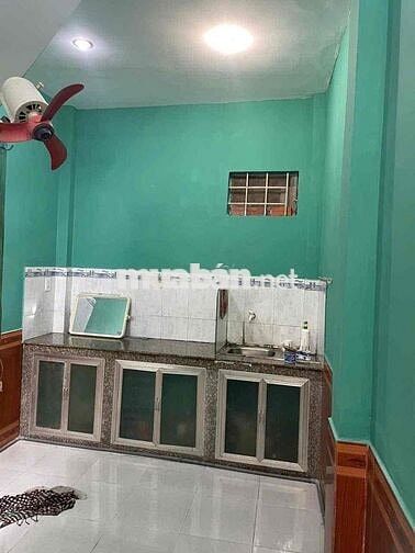 Trệt lầu 3*8; 2pn có máy lạnh Rẻ chốt lẹ